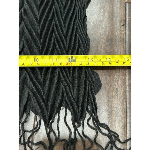 Dolce Vita Textured Cashmere Scarf Black One Size Fringe Trim Neck Wrap Shawl - Picture 8 of 9
